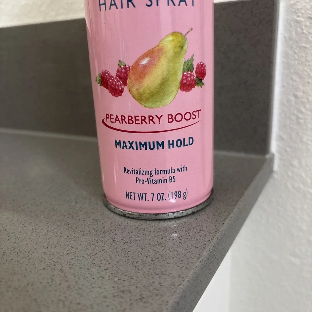 White Rain Pearberry Boost Hair Spray hairspray Max Hold Discontinued 7 OZ‎ 2002